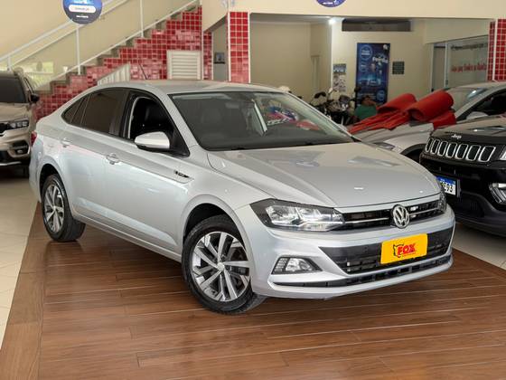 VOLKSWAGEN VIRTUS 1.0 200 TSI HIGHLINE AUTOMÁTICO